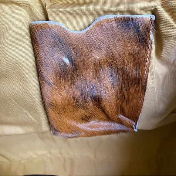 Maurizio Taiuti Cowhide Tote in White and Brown with Dark Brown Trim - Picture 12 of 13